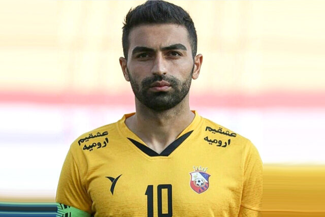 فوتبالیست طارمی در لیگ برتر پا به توپ می‌شود