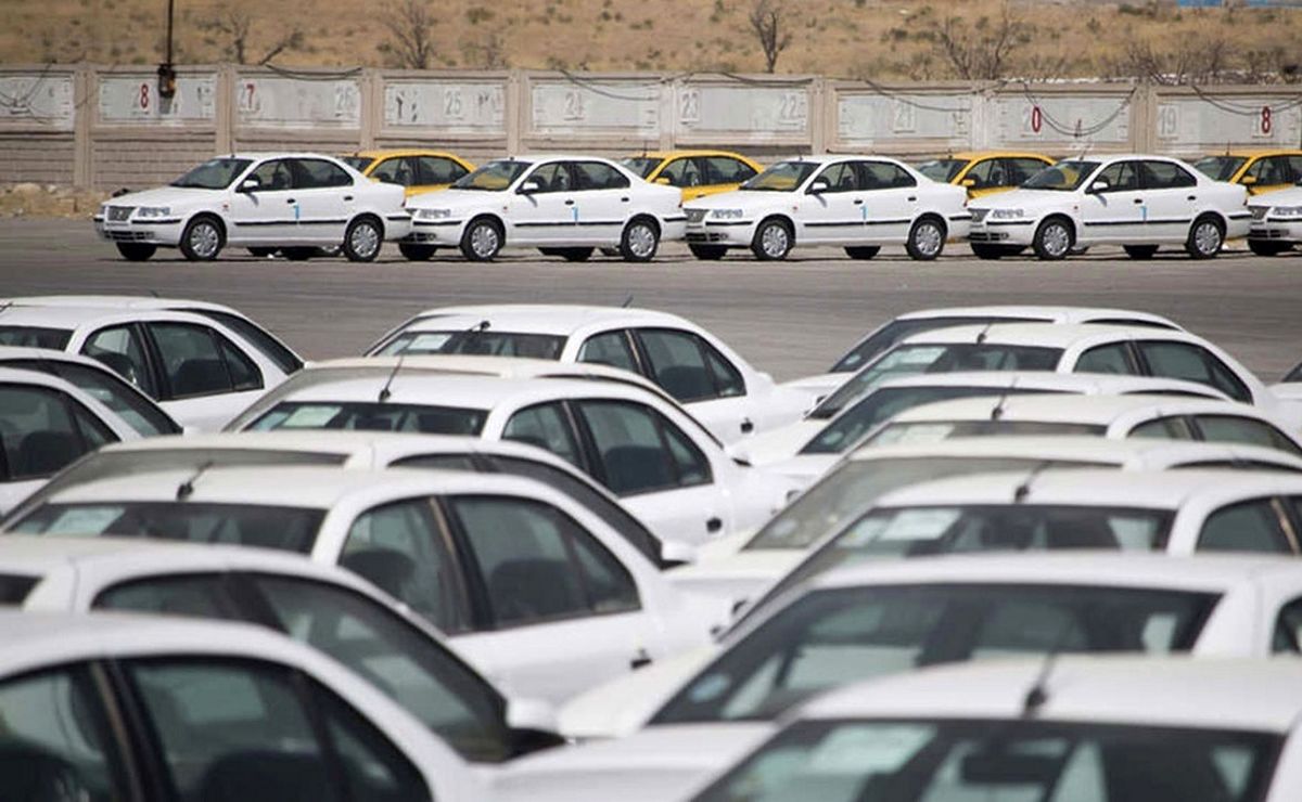 شهاب زنجان بازار خودرو را بررسی می کند: تخت گاز خودرو در سرپایینی قیمت